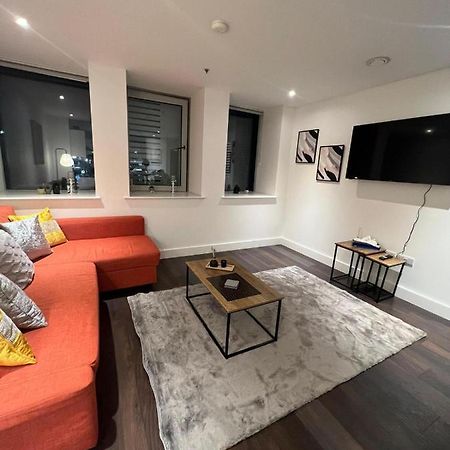 Spacious Sleep 7 Flat 20 Mins Central London Bp65 외부 사진